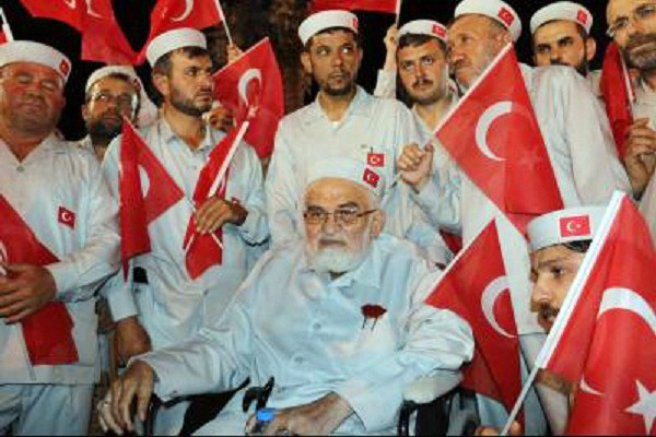 naksibendi-seyhi-haci-ahmet-pakel-vefat-etti.jpg naksibendi-seyhi-haci-ahmet-pakel-vefat-etti.jpg