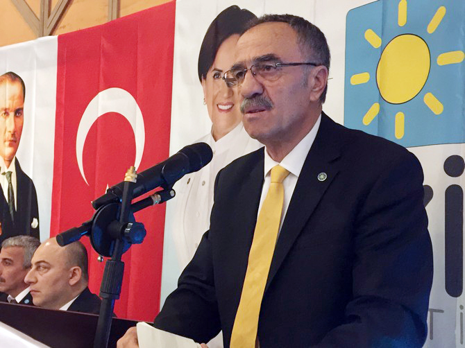 nusret-karaca-iyi-parti-rize-il-baskani-(5).jpg