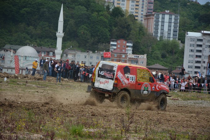 off-road-tutkunlari-orduda-yaristi-(22).jpg