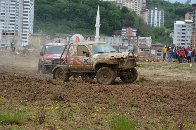 off-road-tutkunlari-orduda-yaristi-(23).jpg