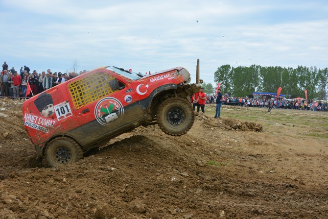 off-road-tutkunlari-orduda-yaristi-(27).jpg