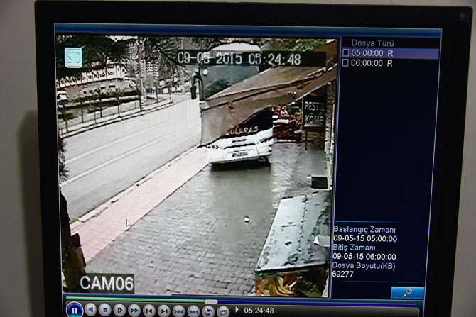 olum-dogum-gununde-direksiyon-basinda-yakaladi-10.jpg olum-dogum-gununde-direksiyon-basinda-yakaladi-10.jpg