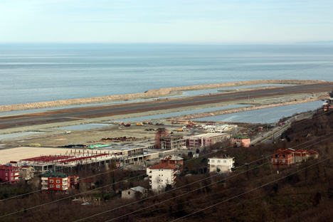 ordu-giresun-havalimani-insaati-4.jpg