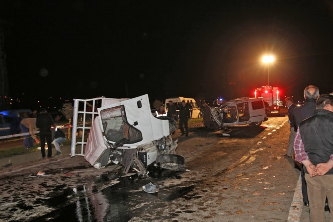 orduda-katliam-gibi-kaza-4-olu,-2-yarali-(2).jpg