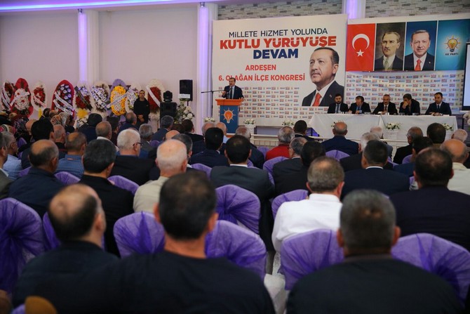 osman-askin-bak-ak-parti-ardesen-ilce-baskanliginin-6.-olagan-kongresinde--(3)-001.jpg