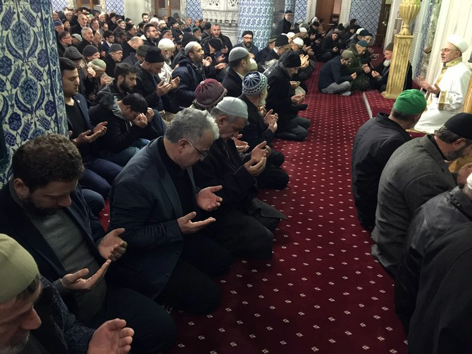osman-karavin-icin-mevlid-okutuldu-(11).jpg