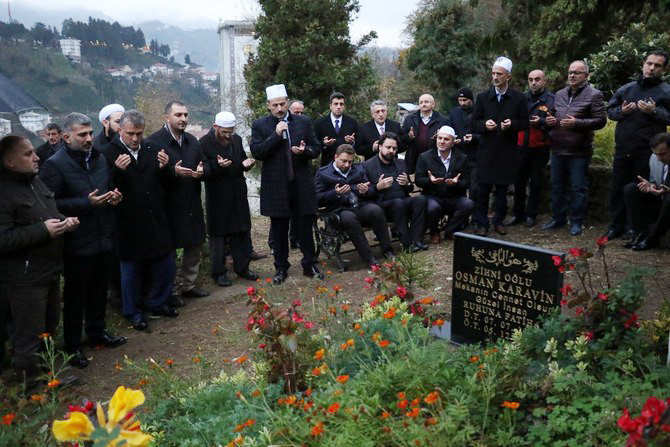 osman-karavin-olumunun-1.-yildonumunde-anildi-(8).jpg