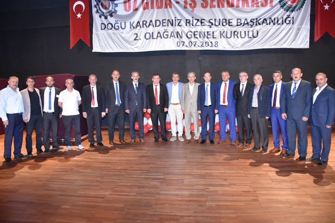 oz-gida-is-sendikasi-dogu-karadeniz-rize-sube-baskanliginin-2.-olagan-genel-kurulu,-ramada-plaza-rize’de-yapildi-(6).jpg