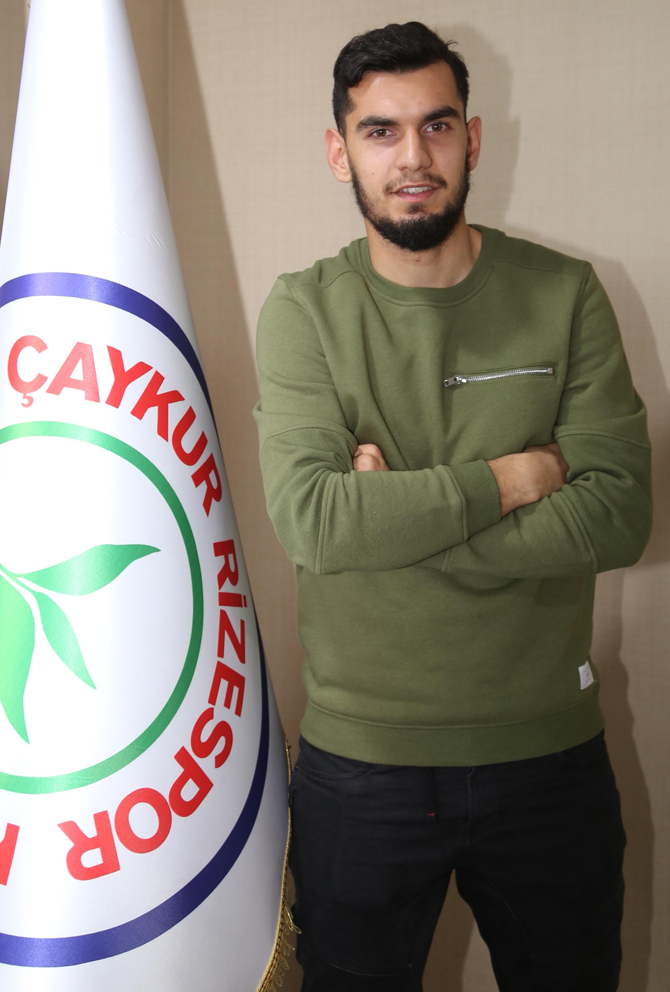 ozan-papaker-rizespor-1.jpg