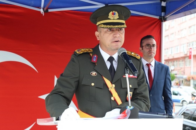 ozgur-ozgu.jpg ozgur-ozgu.jpg