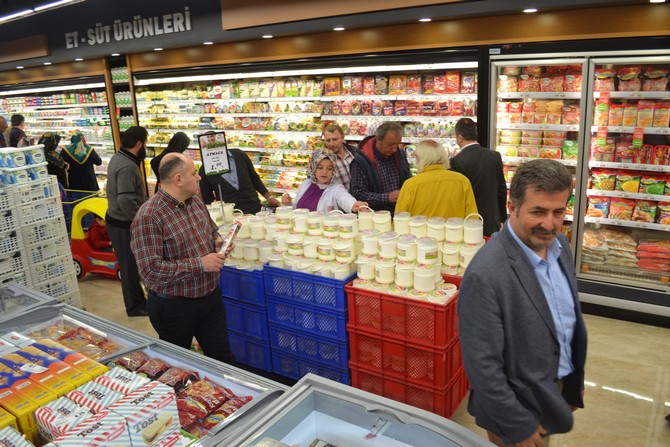 ozguven-market-rizede-acildi-(25).jpg