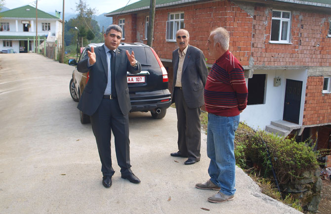 pazar-kaymakami-aslan,-koy-ziyaretlerinde-bulundu2.jpg pazar-kaymakami-aslan,-koy-ziyaretlerinde-bulundu2.jpg