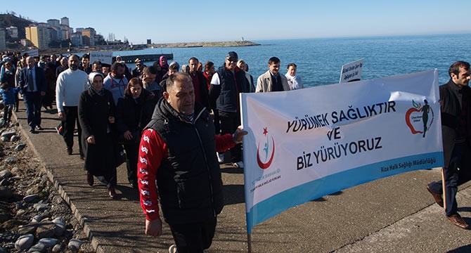 pazarda-saglikli-yasam-yuruyusu-yapildi‏-(7).jpg