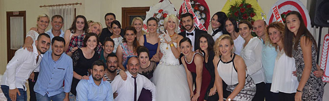 perihan-topaloglu-dunyaevine-girdi-1.jpg perihan-topaloglu-dunyaevine-girdi-1.jpg