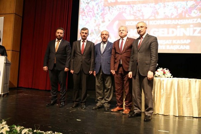 prof.-dr.-mehmet-celik,-rize’de-15-temmuz-konulu-konferans-verdi-(8).jpg