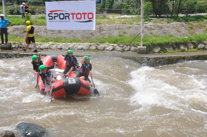 rafting-okul-sporlari-turkiye-finalleri-rizede-yapildi-1.jpg