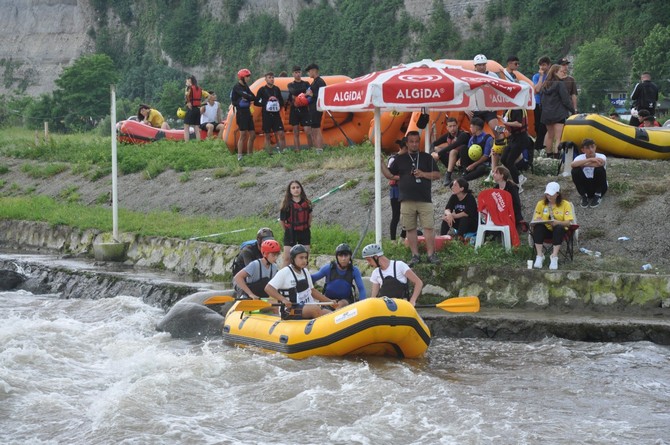 rafting-okul-sporlari-turkiye-finalleri-rizede-yapildi-4.jpg