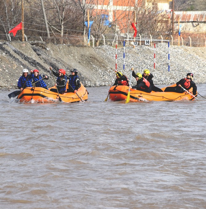 rafting-turkiye-sampiyonasi-giresun’da-basladi-(10).jpg