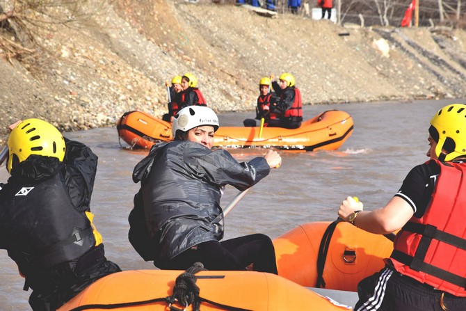 rafting-turkiye-sampiyonasi-giresun’da-basladi-(9).jpg