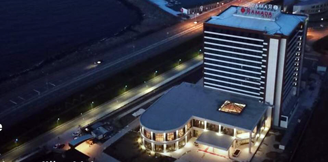 ramada-plaza-rize-oteli.jpg