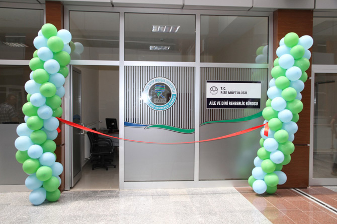 recep-tayyip-erdogan-universitesi-kongre-ve-kultur-merkezinde-aile-ve-dini-rehberlik-burosu-olusturuldu4.jpg recep-tayyip-erdogan-universitesi-kongre-ve-kultur-merkezinde-aile-ve-dini-rehberlik-burosu-olusturuldu4.jpg