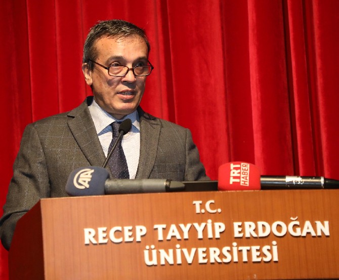 recep-tayyip-erdogan-universitesine-tse-kalite-yonetim-sistemi-belgesi-verildi-(4).jpg