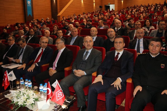 recep-tayyip-erdogan-universitesine-tse-kalite-yonetimi-sistemi-belgesi-verildi-(4).jpg