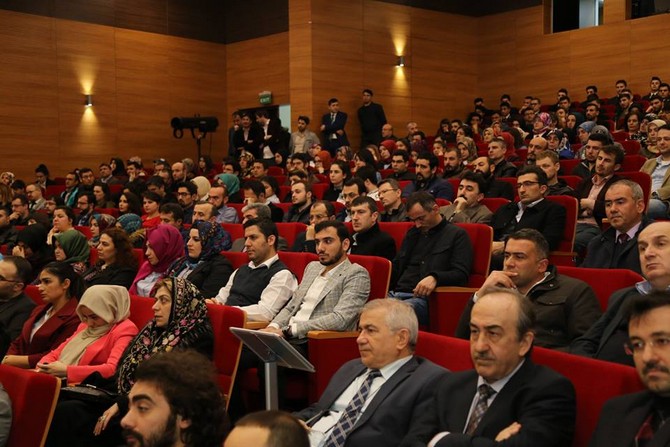 recep-tayyip-erdogan-universitesinin-12.-kurulus-yil-donumu-kutlandi-(2)-001.jpg