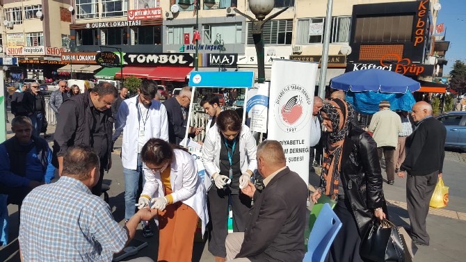rize’de-“dunya-diyabet-gunu”-etkinlikleri-(3).jpg
