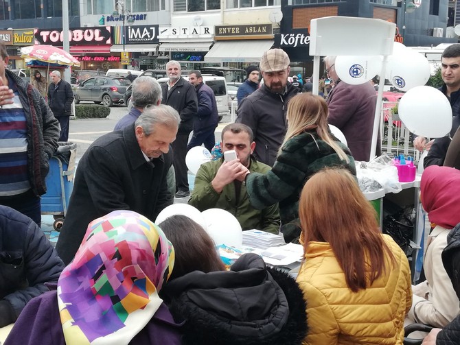 rize’de-“dunya-sigarayi-birakma-gunu”-etkinlikleri-(1).jpg