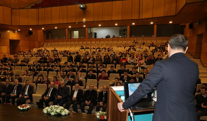 rize’de-“irfani-gelenegimiz-ve-hoca-ahmet-yesevi-konferansi”-yapildi-(1).jpg