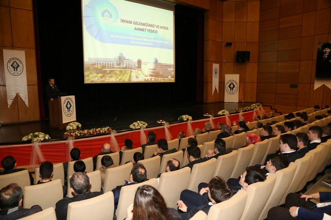rize’de-“irfani-gelenegimiz-ve-hoca-ahmet-yesevi-konferansi”-yapildi-(8).jpg