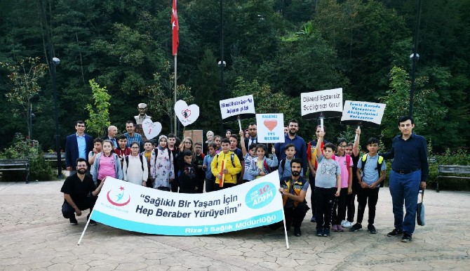 rize’de-“saglikli-yasam-yuruyusu”-etkinlikleri-(3).jpg