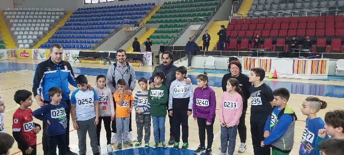 rize’de-12-dabo-basketbol-okulu-acildi-(4).jpg