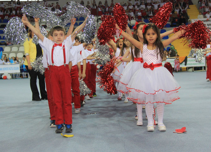 rize’de-23-nisana-yagmur-muhalefeti-2.jpg rize’de-23-nisana-yagmur-muhalefeti-2.jpg