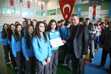 rize’de-analig-yari-final-voleybol-musabakalari-basladi-6.jpg rize’de-analig-yari-final-voleybol-musabakalari-basladi-6.jpg
