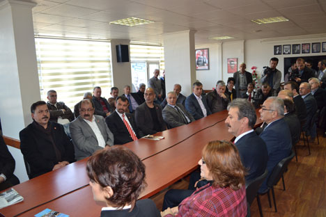 rize’de-chp-yeni-yonetimi-ile-basin-karsisina-gecti2.jpg rize’de-chp-yeni-yonetimi-ile-basin-karsisina-gecti2.jpg