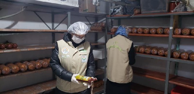 rize’de-et-ve-et-urunleri-isletmeleri-denetlendi-(6).jpg