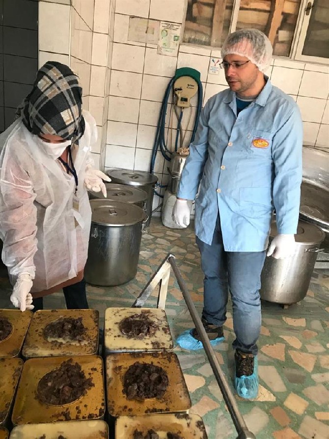 rize’de-et-ve-et-urunleri-isletmeleri-denetlendi-(7).jpg