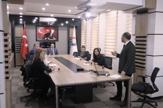 rize’de-evde-saglik-ve-sosyal-hizmetleri-degerlendirme-komisyonu-toplandi-(3).jpg