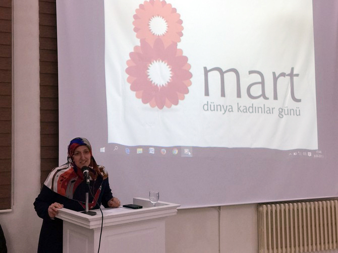 rize’de-hem-ogretmenlerinden-kadinlar-gunune-ozel-program-(6).jpg