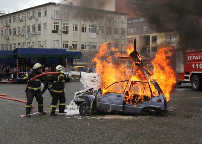 rize’de-itfaiye-teskilati’nin-kurulus-yil-donumu-etkinligi-(3).jpg