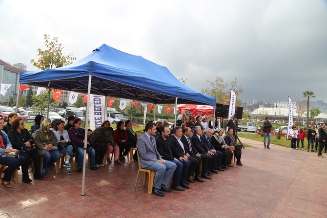 rize’de-kadin-kultur--merkezi--ilk-sergisini-acti-(3).jpg