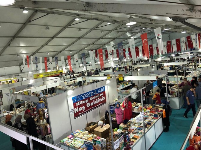 rize’de-kitap-fuarina-yogun-ilgi-(5).jpg