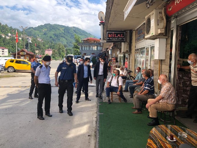 rize’de-kovid-19-tedbirlerine-iliskin-denetim-yapildi-(2).jpg