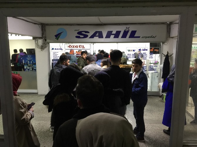 rize’de-otogarda-universitelilerin-tatil-yogunlugu-(4).jpg