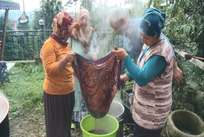 rize’de-pekmez-kazanlari-kaynamaya-basladi1.jpg