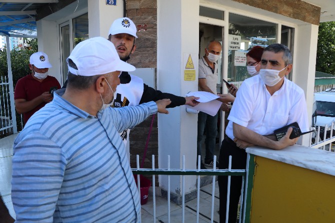 rize’de-sendika-uyesi-olduklari-icin-ise-cagrilmadiklarini-iddia-eden-11-cay-fabrikasi-iscisinin-hak-arama-mucadelesi-suruyor-(3).jpg