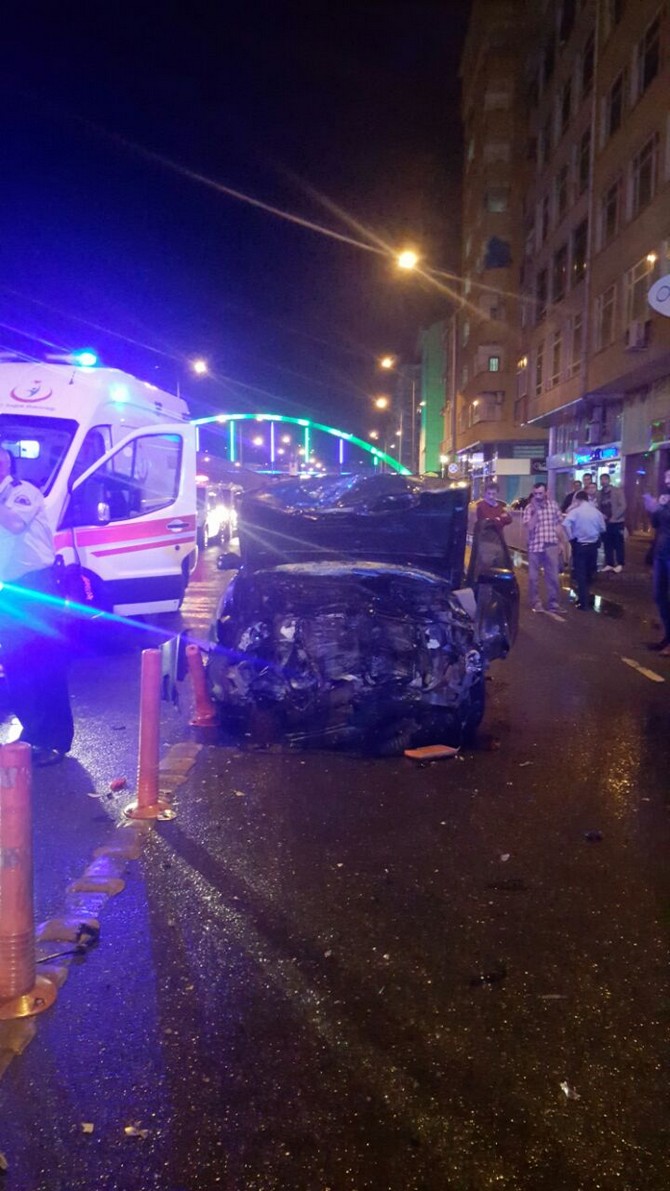 rize’de-trafik-kazasi-10-yarali-(5).jpg