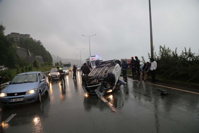 rize’de-trafik-kazasi-5-yarali-(2).jpg